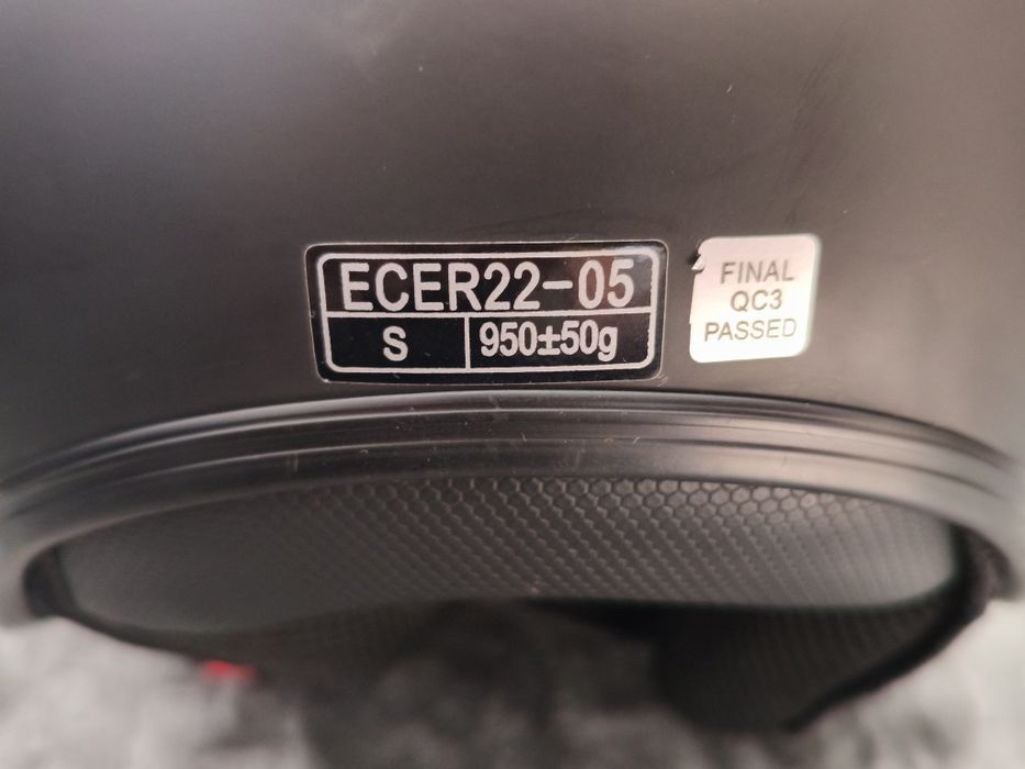 Kask bezszczękowy Ferro