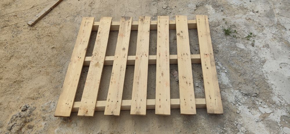 Palety budowlane na płozach
