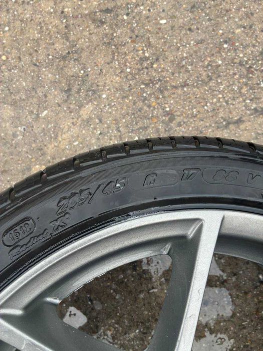BORBET 17" 5x114.3 + Michelin 205/45 R17