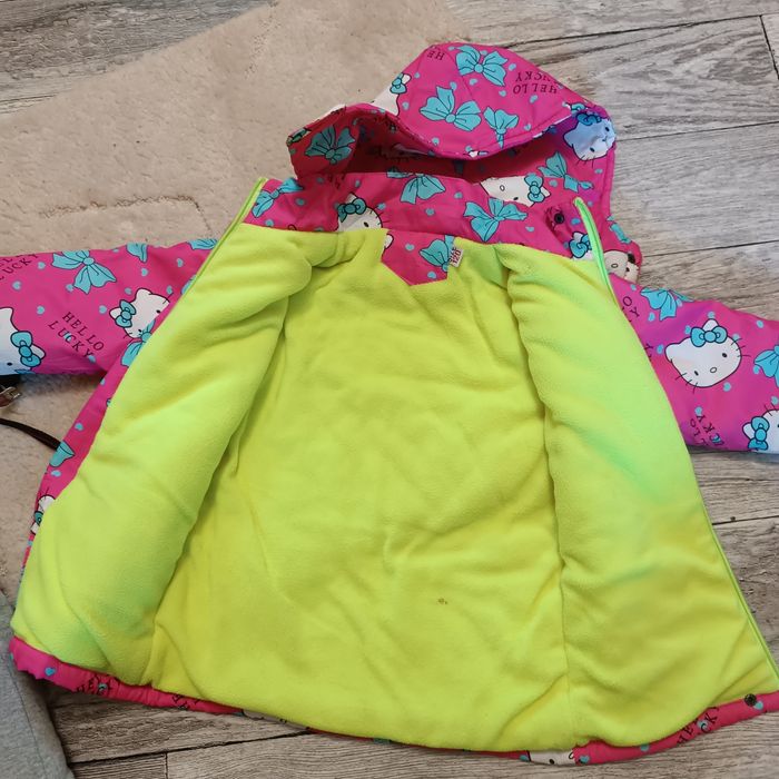 Курточка весняна на зріст 120