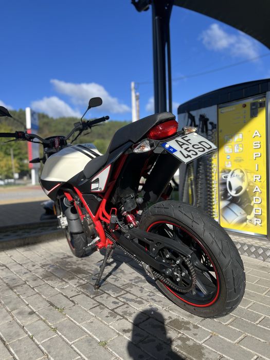 Vendo ou troco UM Scrambler Renegade Sport 125