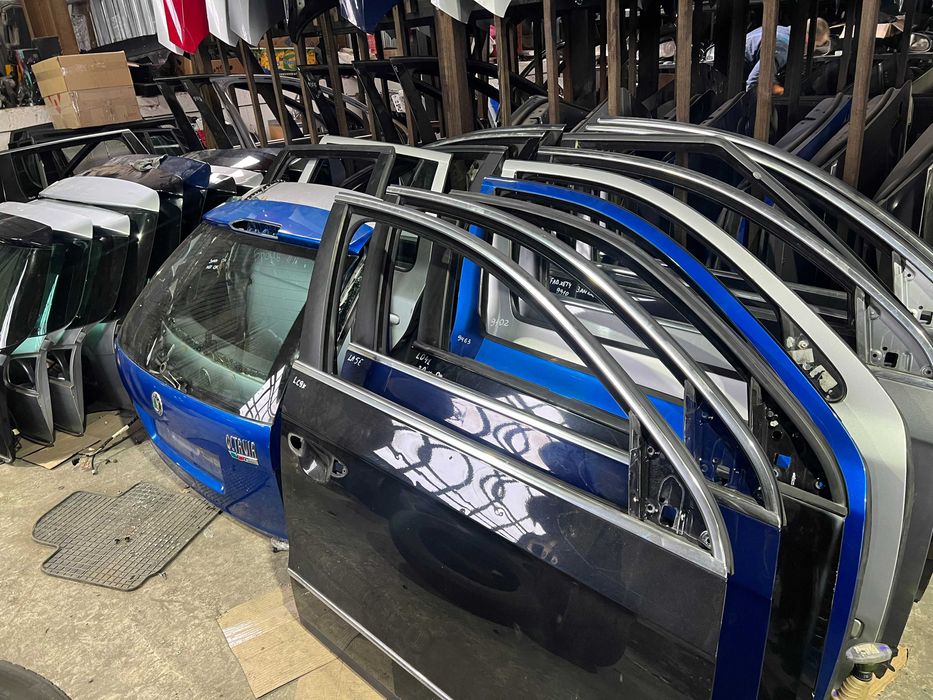 дверь шкода а5 двери skoda a5 дверка двері шкода а5 дверь skoda a5