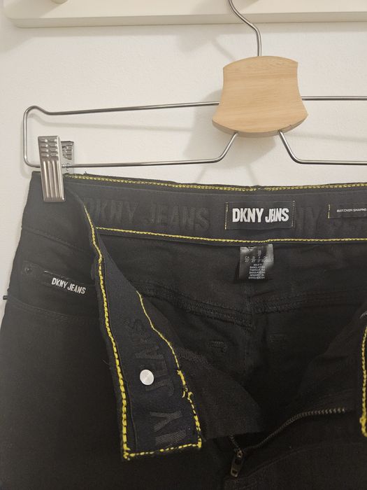 Jeansy DKNY Jeans