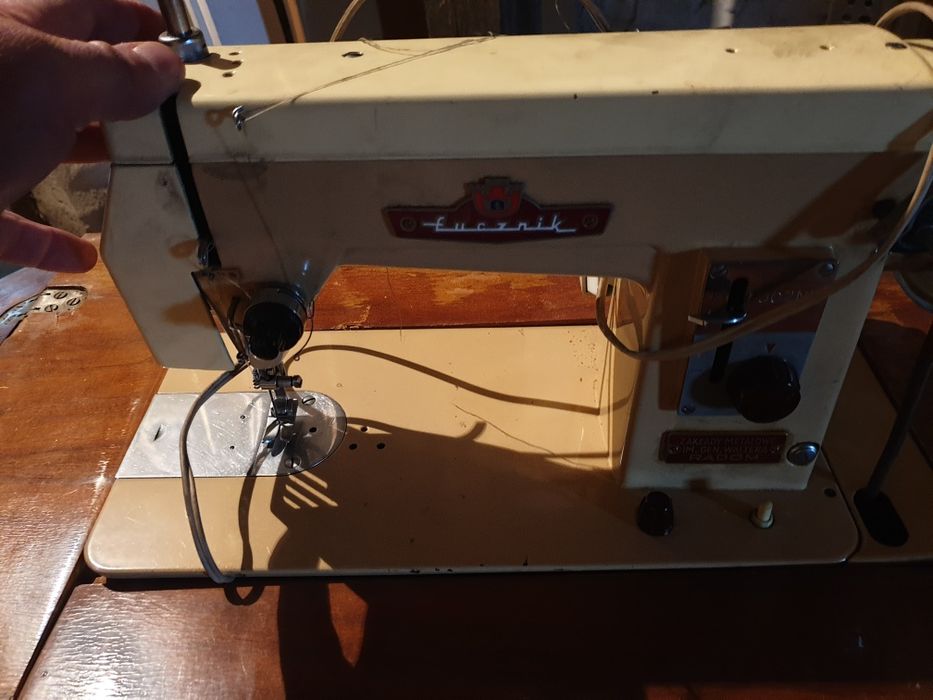 Łucznik Tur 2 maszyna do szycia antyk