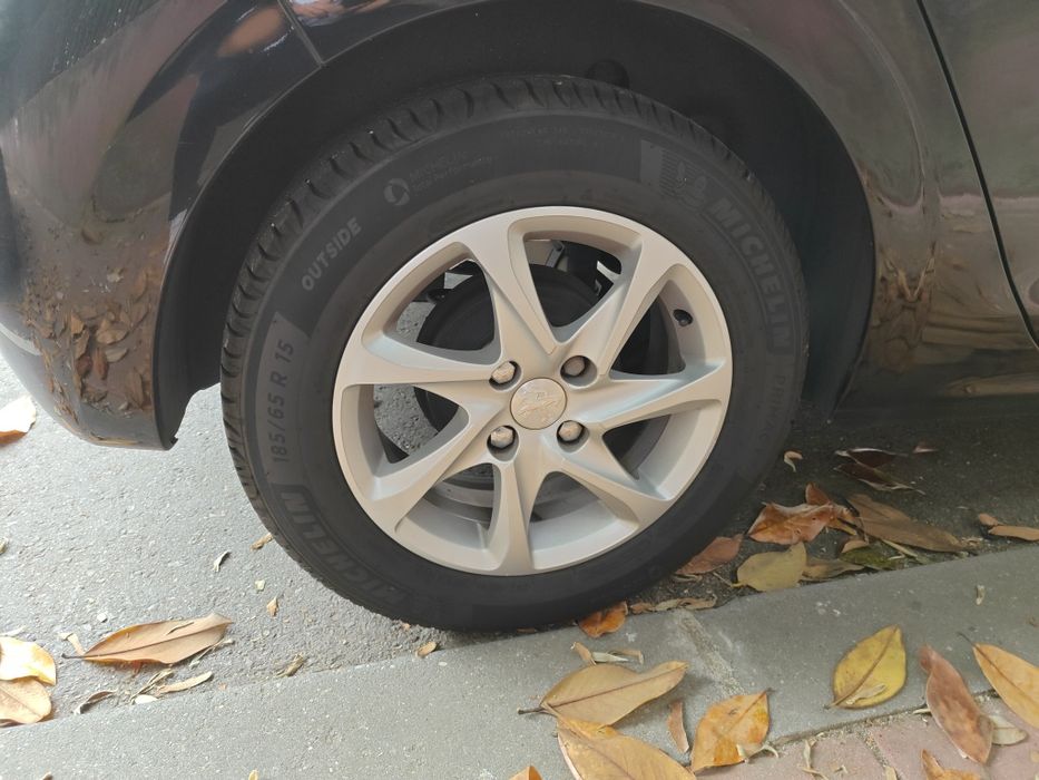 Peugeot 208 1.4-HDI