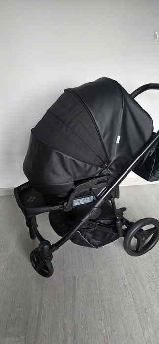 Wózek głęboko-spacerowy Bebetto Loren Premium Class