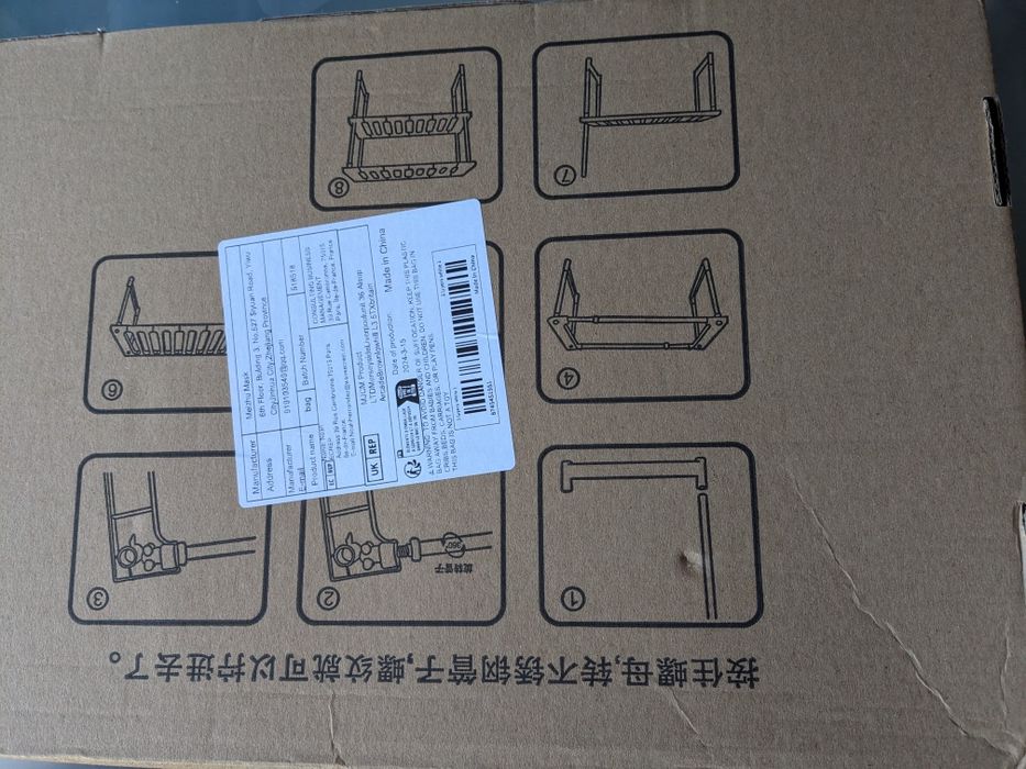 Prateleira nova. Para baixo do lava loiça