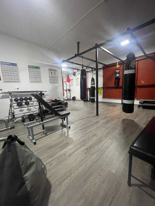 Loja para Qualquer Ramo Odivelas Aluga-se