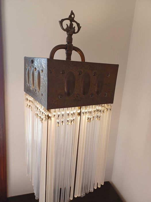 Candeeiro de mesa antigo de vidrinhos