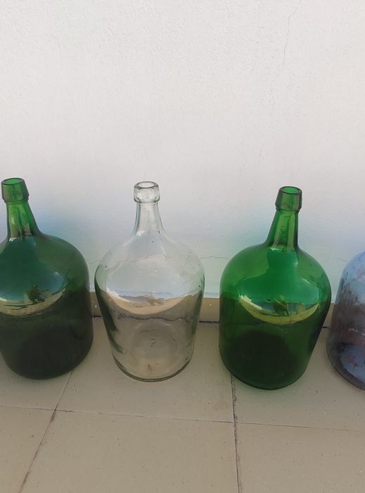 Garrafões de vidro antigos já não fabricam | Garrafa MICA DECORATIVOS