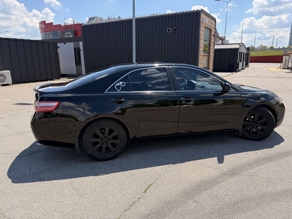 Toyota Camry 40 v 3.5 в максимальній комплектації