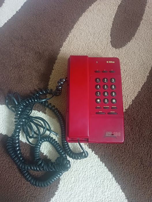 Telefon stacjonarny