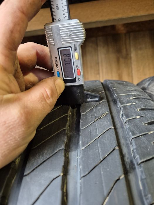 215/65/16C Michelin komplet Lato 8mm 2020r