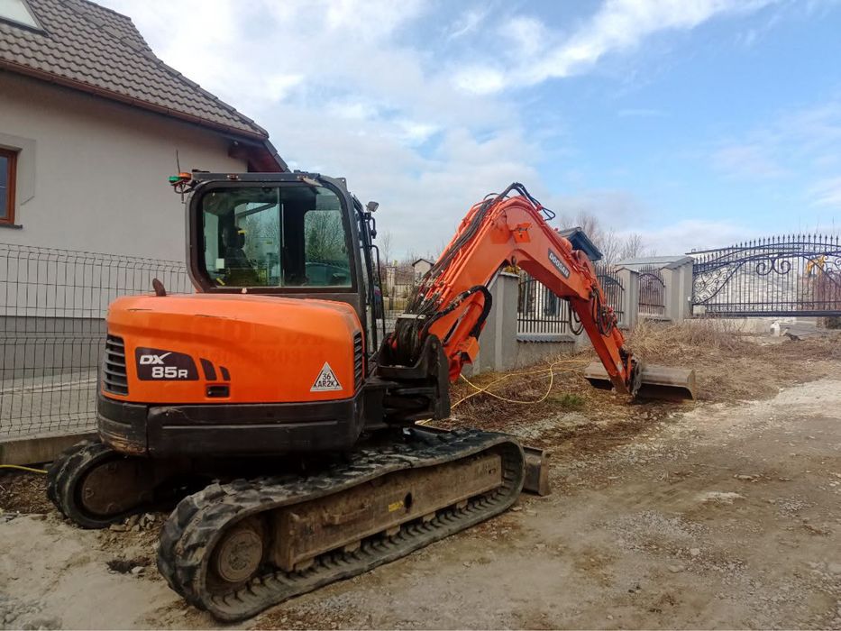 Doosan DX 85 R Koparka gąsienicowa