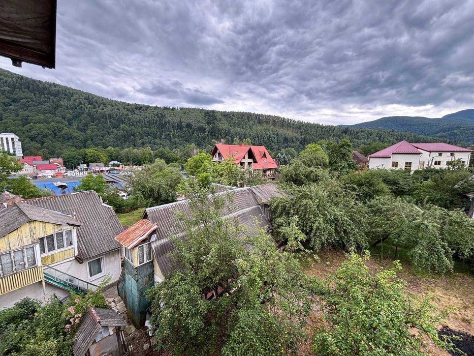 Продаж приміщення 600м². Яремче. Центр. Комунікації. Опалення. Бізнес
