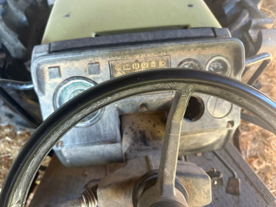 Trator Hurlimann H-468