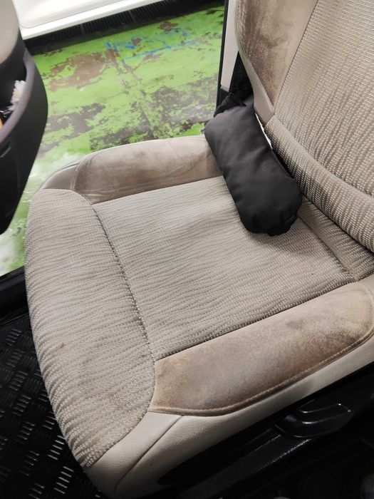 Limpeza de interior automotivo