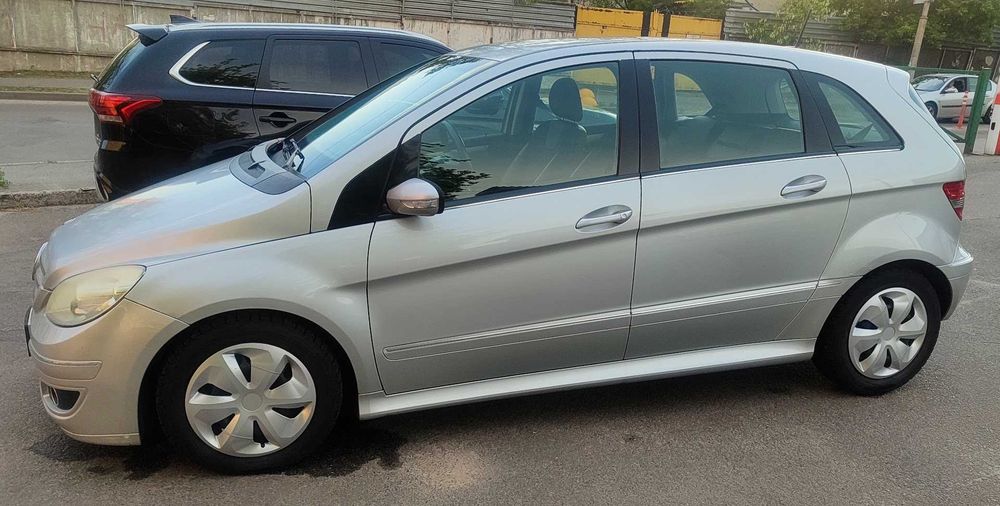 Оренда з викупом 3380грн./75$ в тиждень. Mercedes Benz B-200 2.0 2007р.в. ГАЗ/Бенз. АКПП(Автомат) Без застави Без обмежень Прокату немає