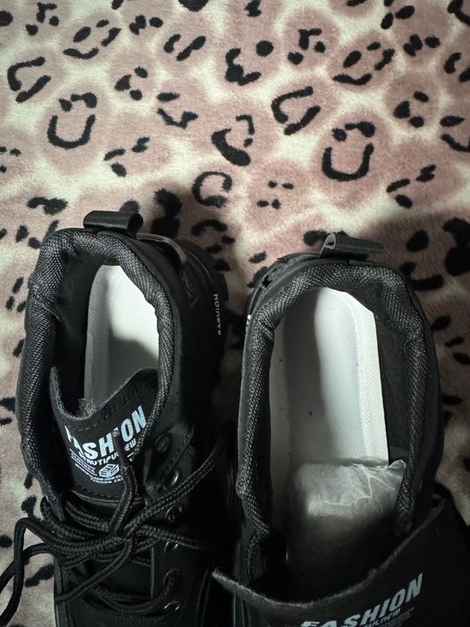 Чоловічі чоботи зимові і весняні