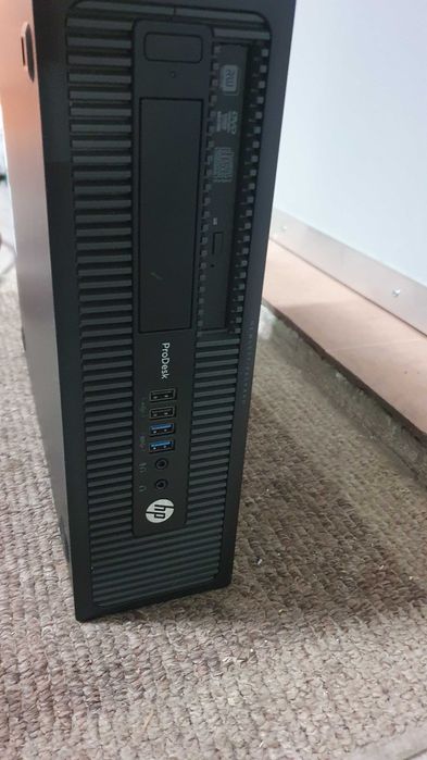 HP EliteDesk 600 G1 Computer and HP ProDisplay P201 Monitor.64751709681154121