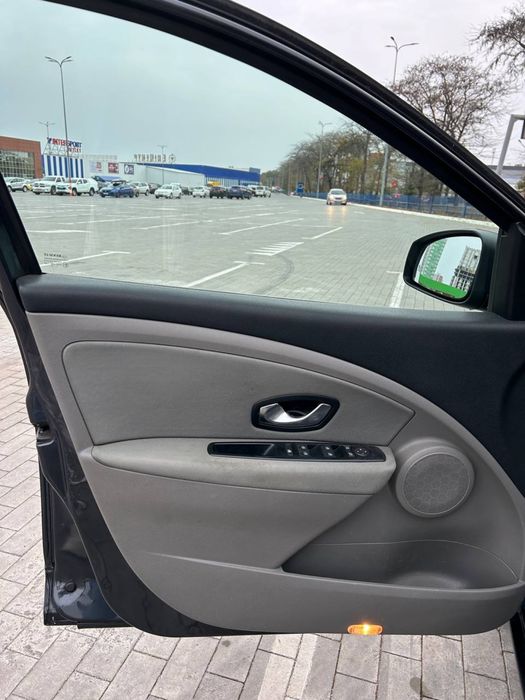 Продам свій автомобіль
