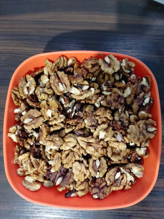 Грецькі горіхи очищені