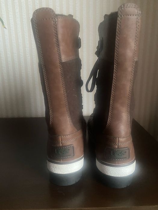Сапоги UGG для девочки