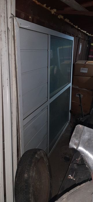 Маталлопластиковая конструкция.б.у.Размер 2.005.*186.две шт