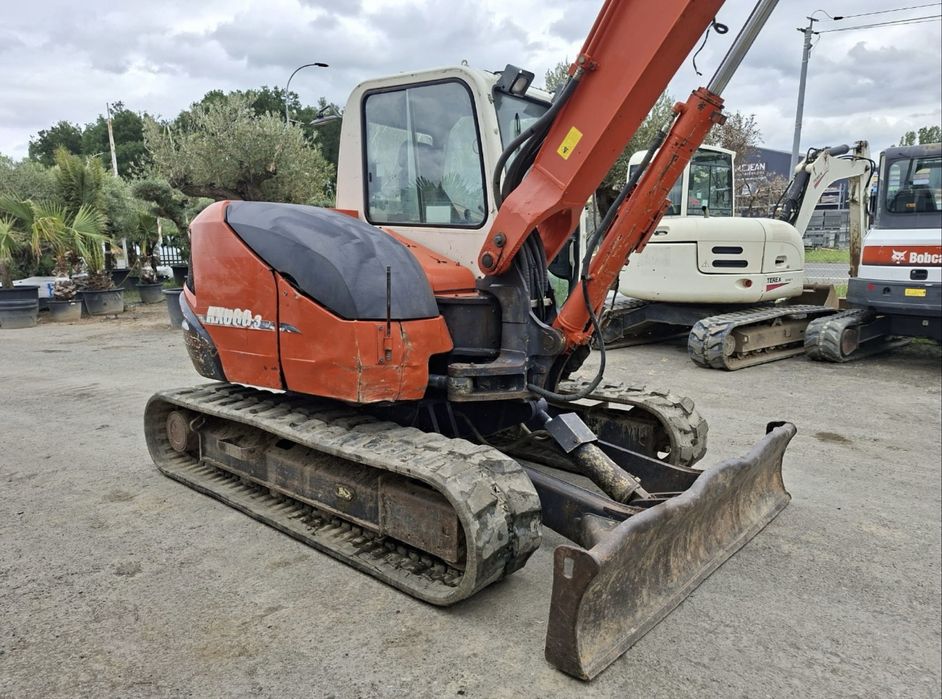Giratoria kutota. Kx 80