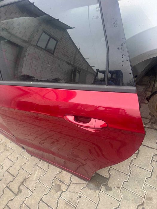 Drzwi Ford S-Max lewe uszkodzone