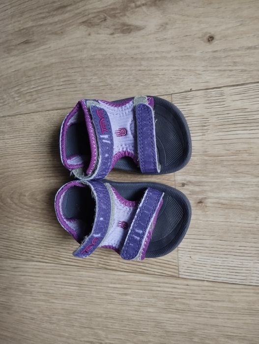 Сандалі Teva 18 розмір (12 см)