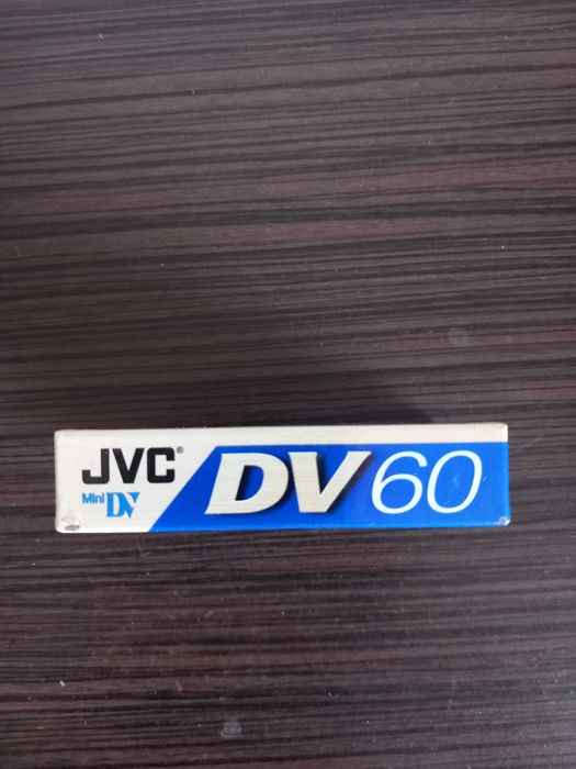 kaseta do kamery JVC mini