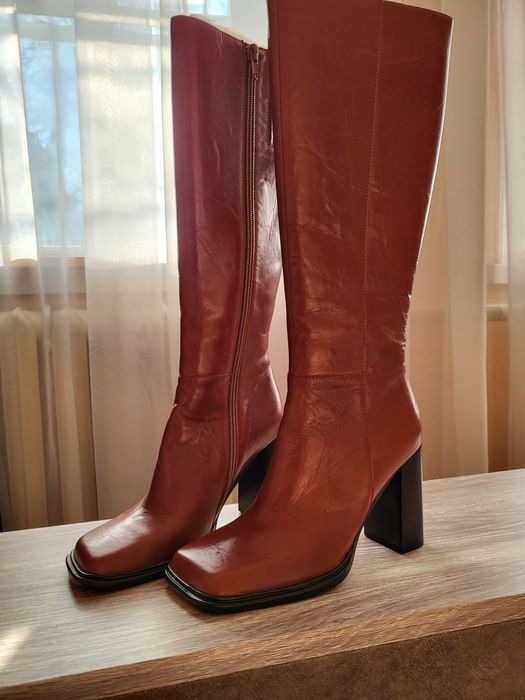 Сапоги високі,розмір 37