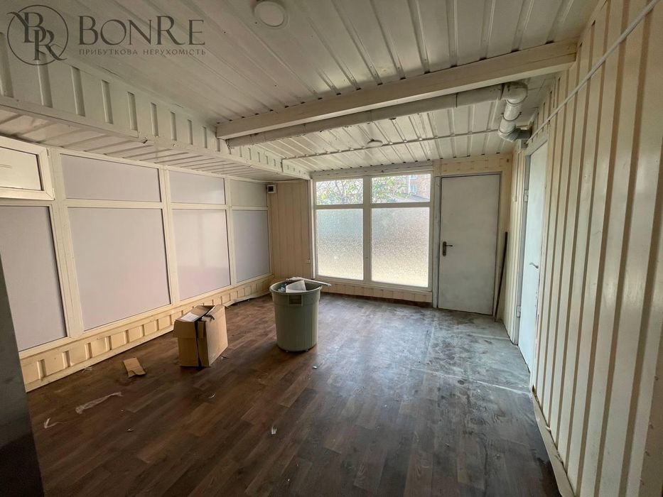 Оренда, Фасадні, Торгові та Офісні, Ромни, Соборна, 9-65м2