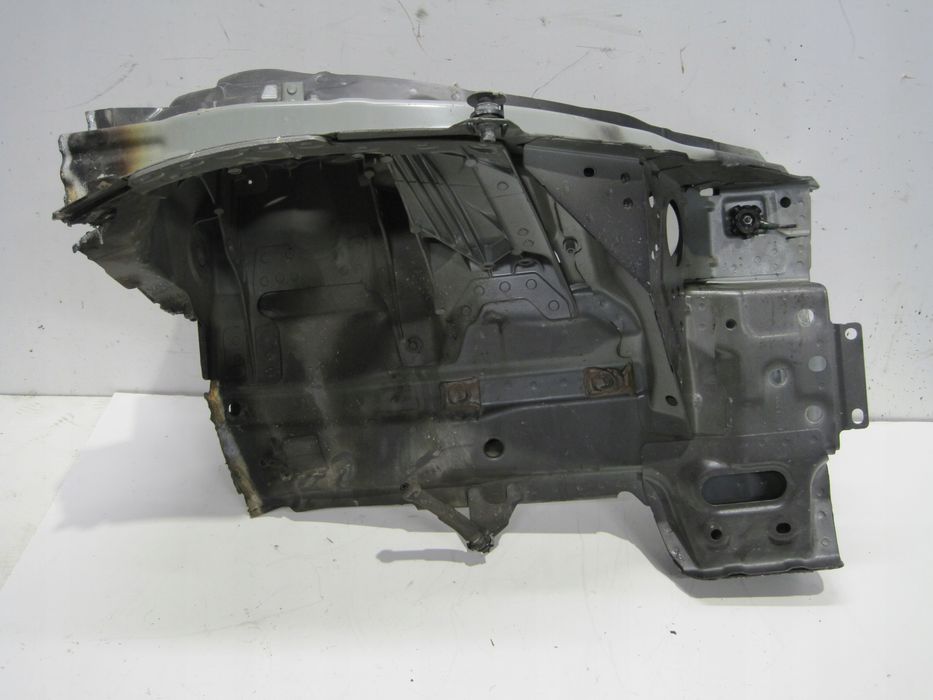 Podłużnica ćwiartka VOLVO V60 III 25R PRAWA PRZEDNIA