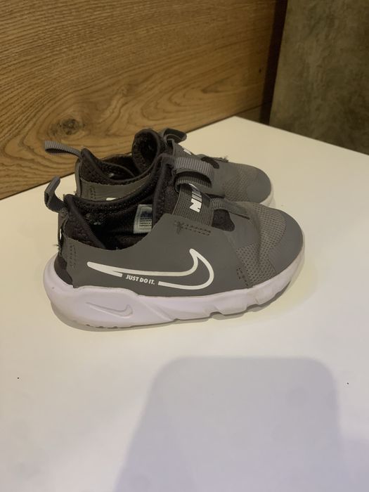 Кросівки nike 23,5