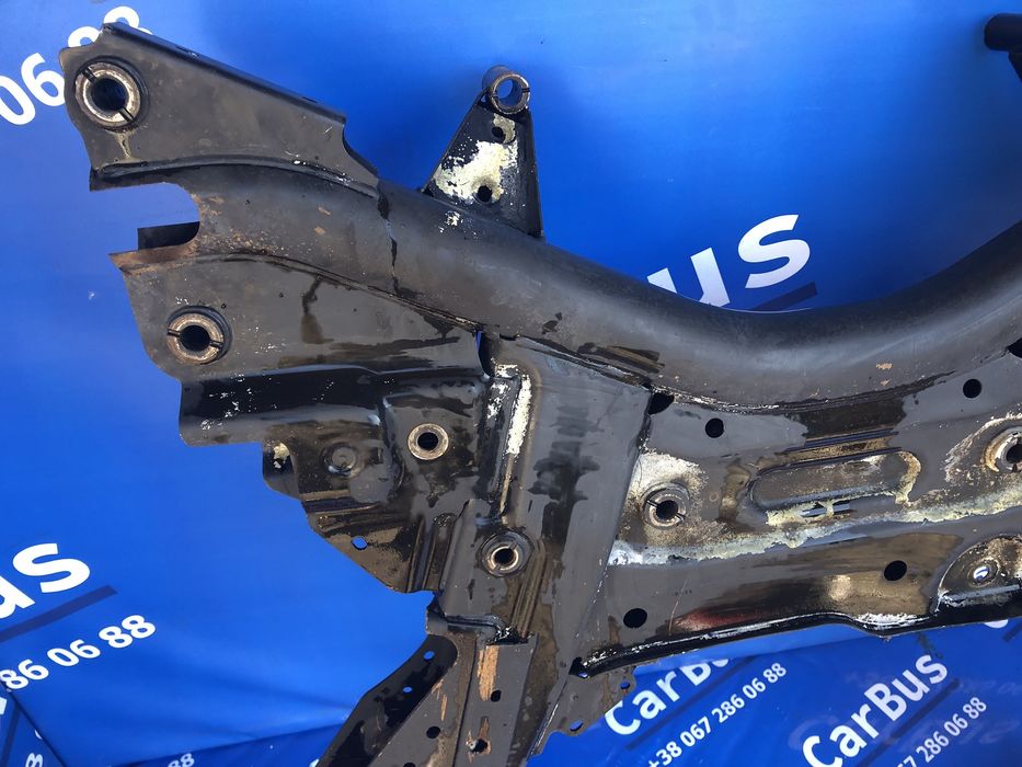 Подрамник передний Вито 447 Балка підрамник Mercedes Vito W447 шрот