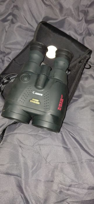 Бінокль Canon 18×50 IS