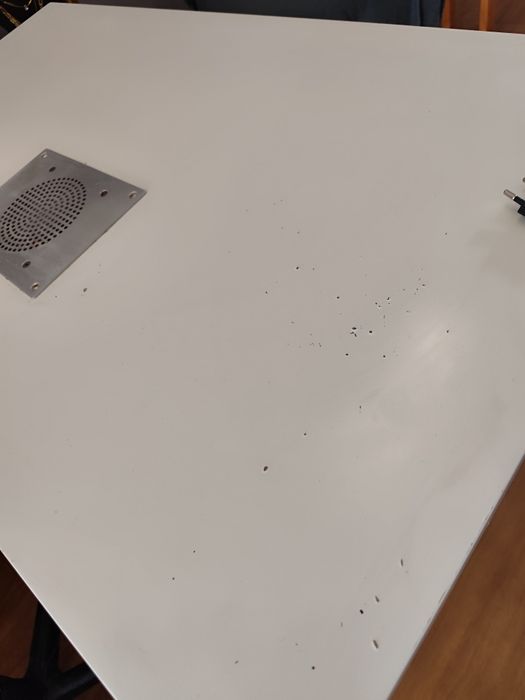 Mesa com aspiração