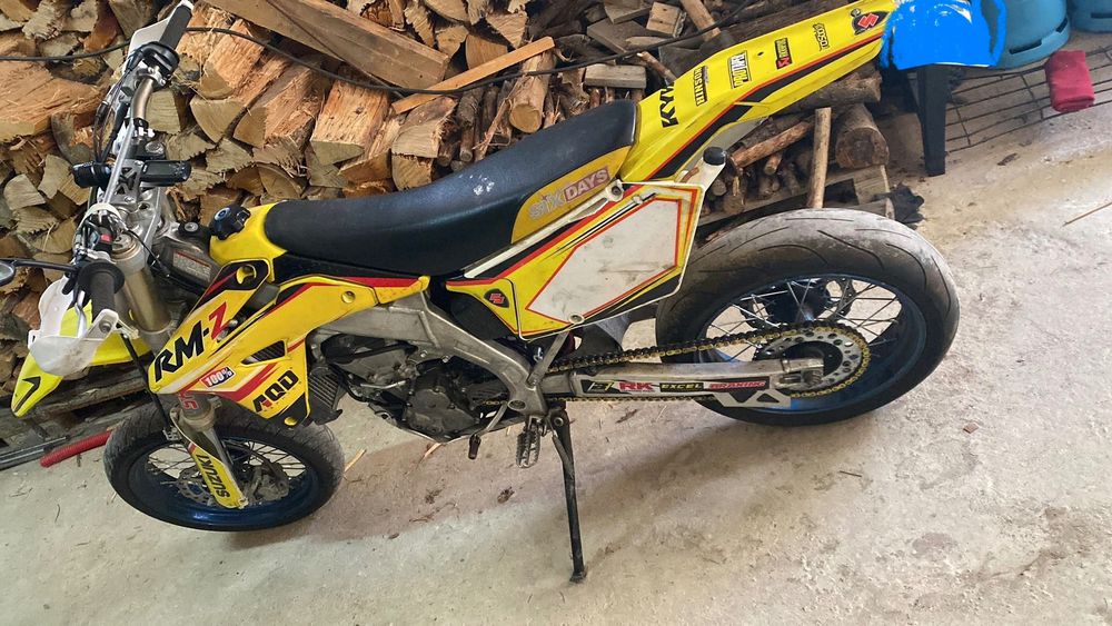 Suzuki RMZ 450 matriculada