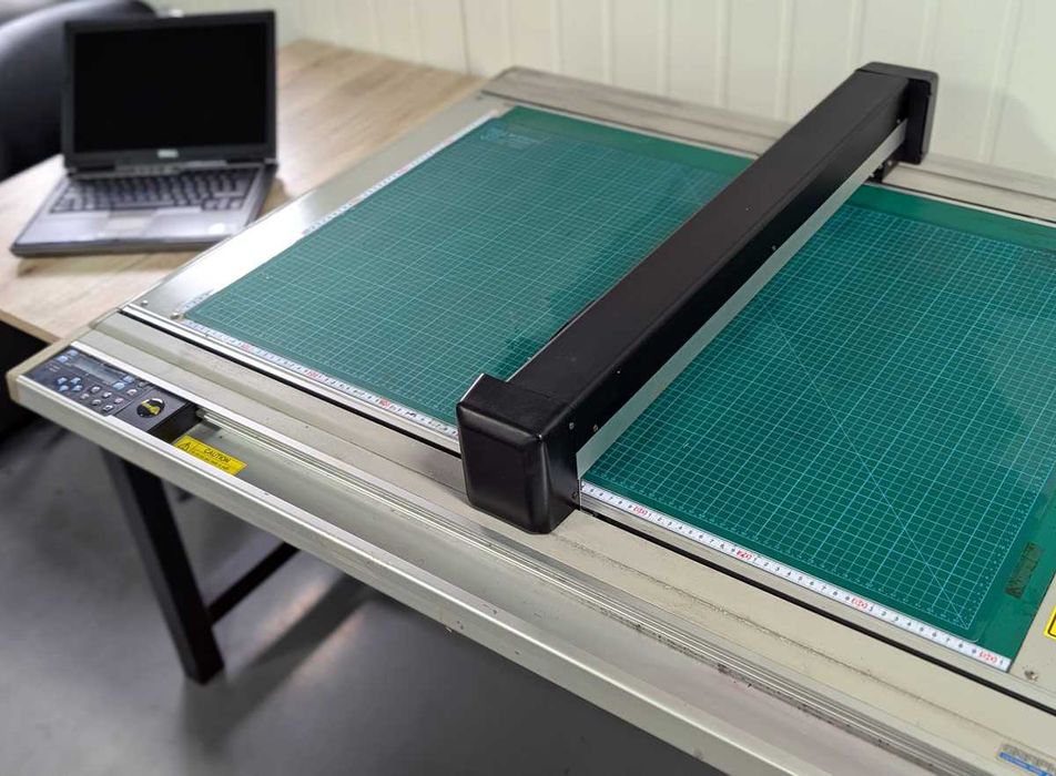 Ploter tablicowy tnący na wylot Graphtec 90x60cm PC FV Gw12m jak Summa