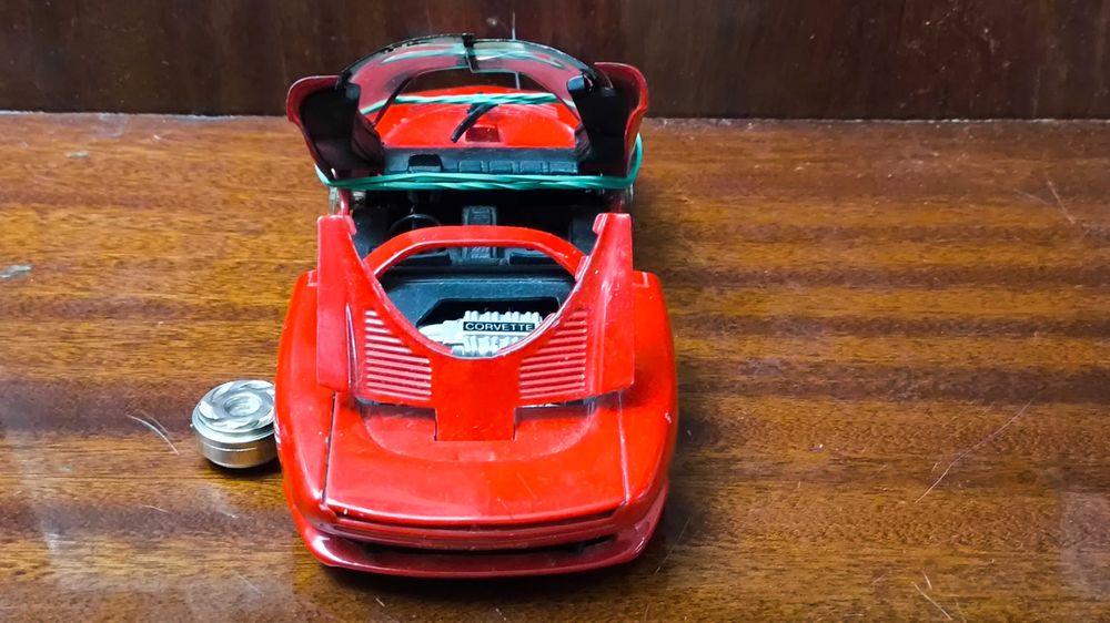 Машинка Chevrolet Corvette Indy 1/24 Motormax