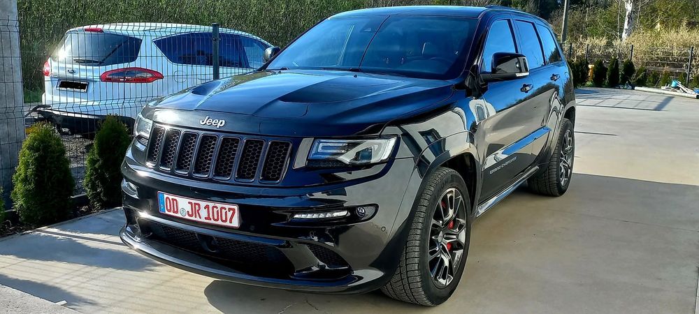 Jeep Grand Cherokee Srt z Niemiec wersja Europejska.