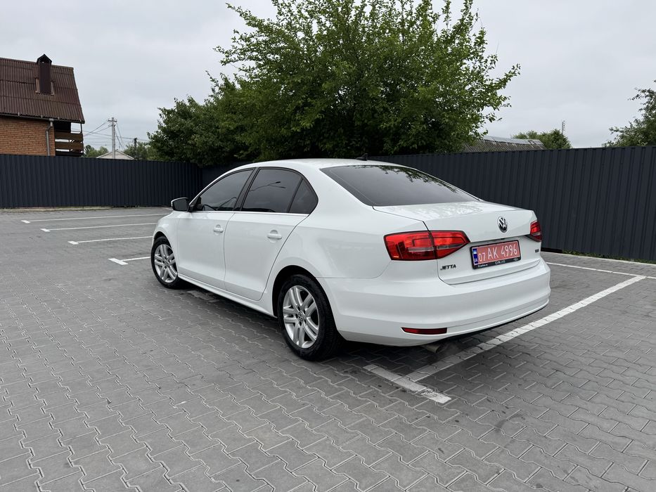 Volkswagen jetta 2015 года