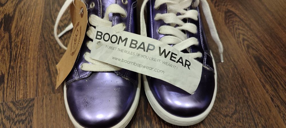 Sapatilhas novas Boom Bap Wear.