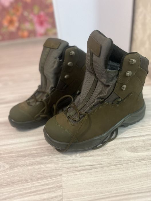 Продам берцы таланы зимние, демисезонные 42-44 размер