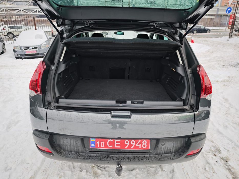 Peugeot 3008 (facelift) 2015 р. 1,6 HDi дизель, автомат