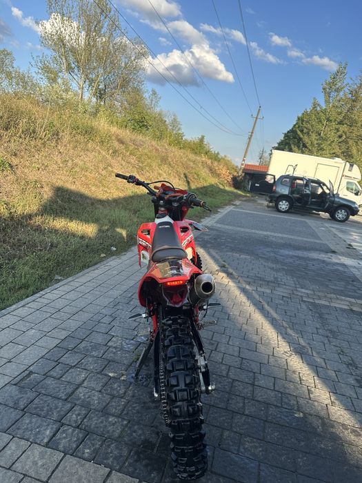 Продам Gion TRX 300