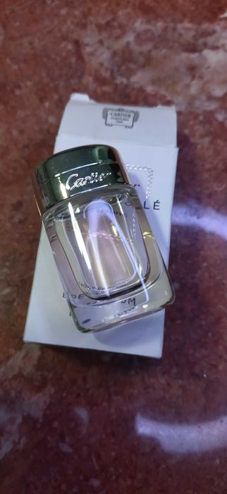 Miniaturas de Perfumes de Luxo – Cartier & Chanel