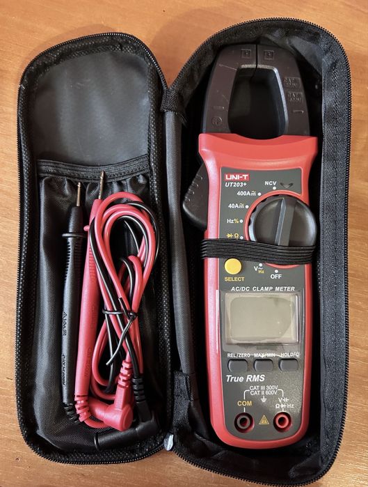 UT203+ Нові токові кліщі Uni-T203+